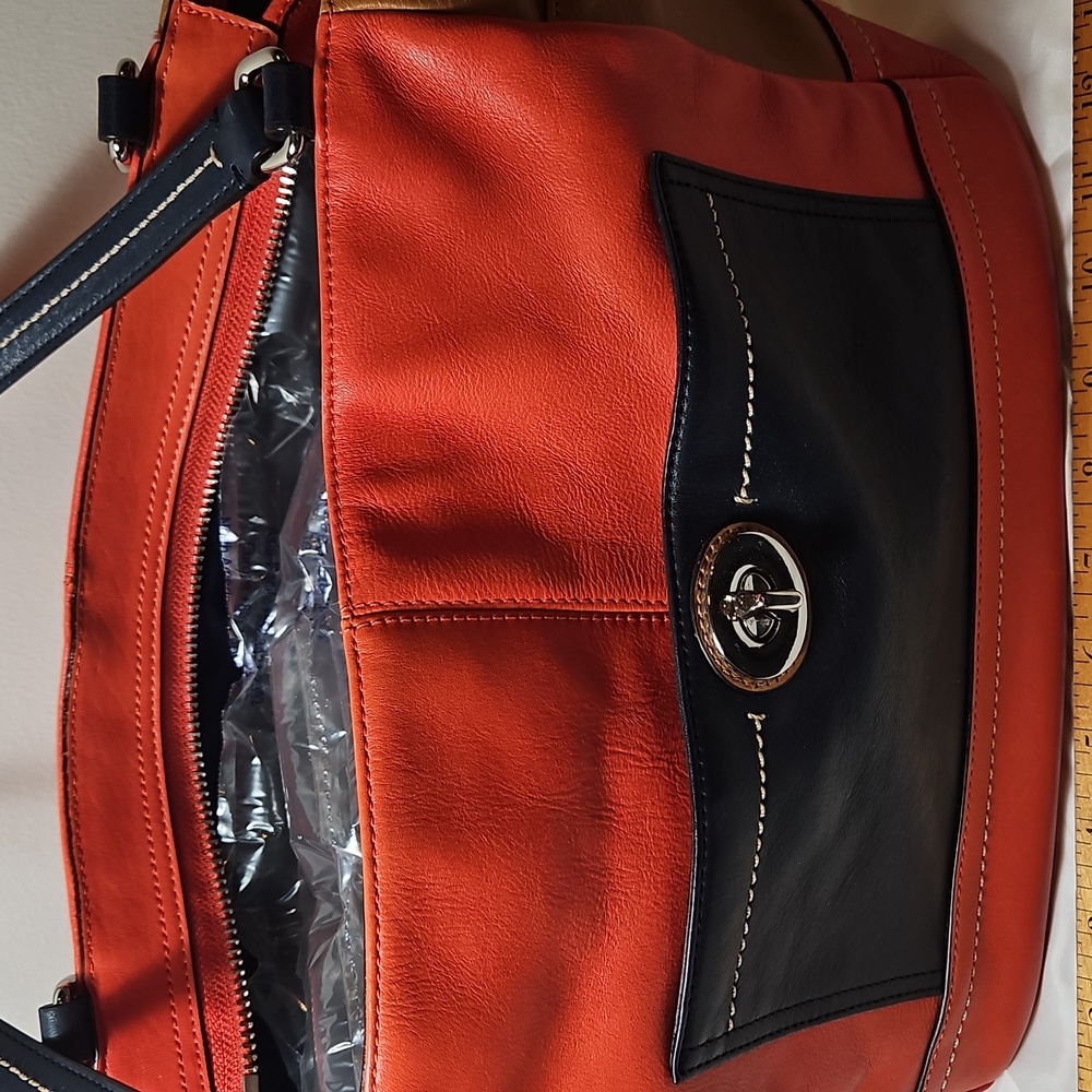 COACH - Colorblock Tote and Matching Wallet Set - Orange/Tan/Navy - Picture 11 of 13